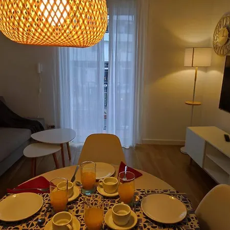 Bonito Apt. En Casco Historico ماربيا