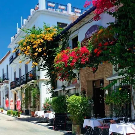 Bonito Apt. En Casco Historico * Marbella