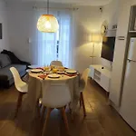 Bonito Apt. En Casco Historico